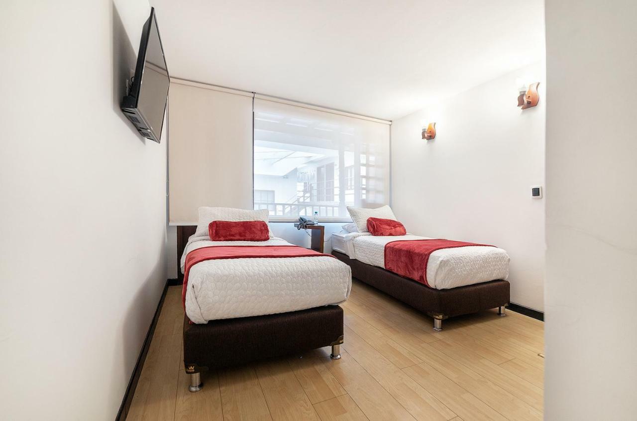 Hotel San Angel Corferias Богота Экстерьер фото