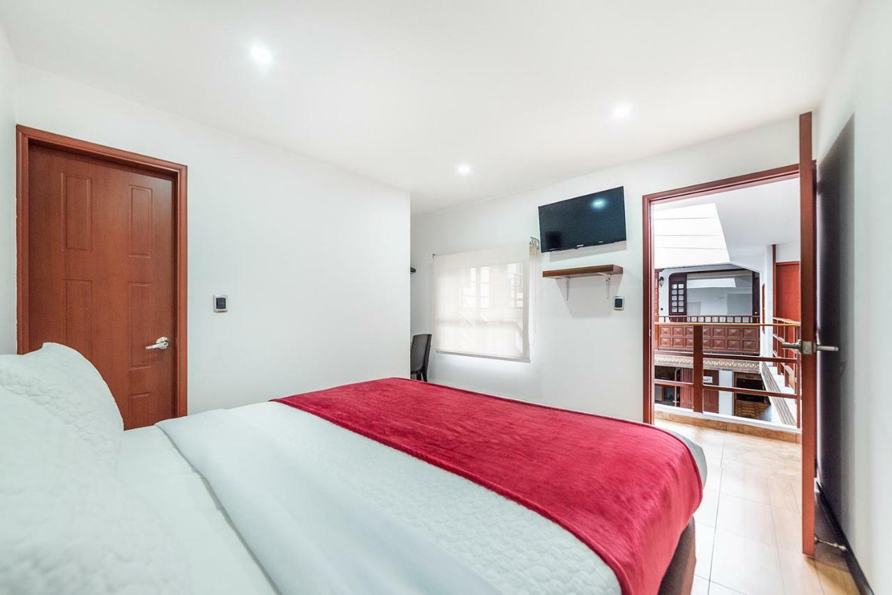 Hotel San Angel Corferias Богота Экстерьер фото